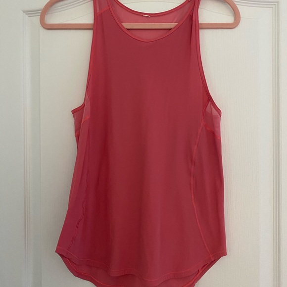 Lululemon top. - Picture 2 of 2